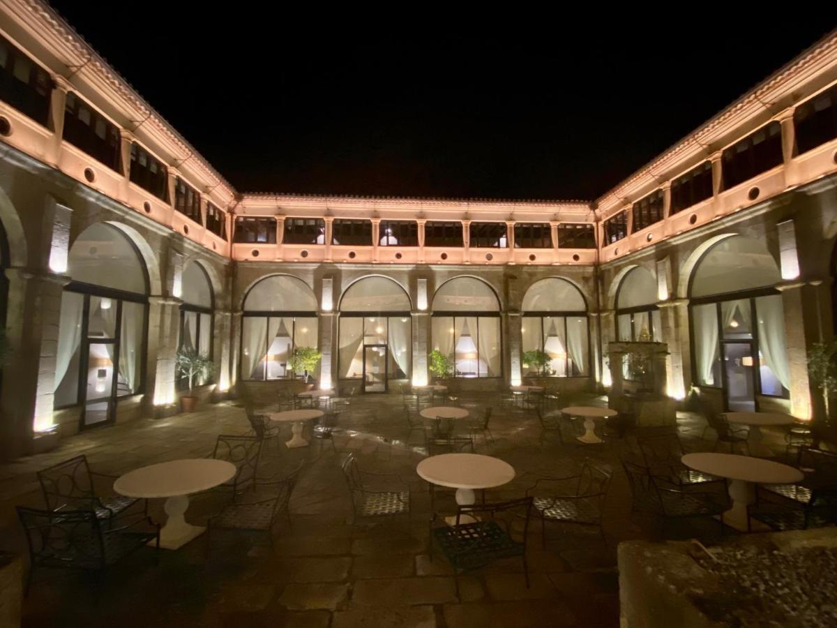 Parador De Трухильо Экстерьер фото