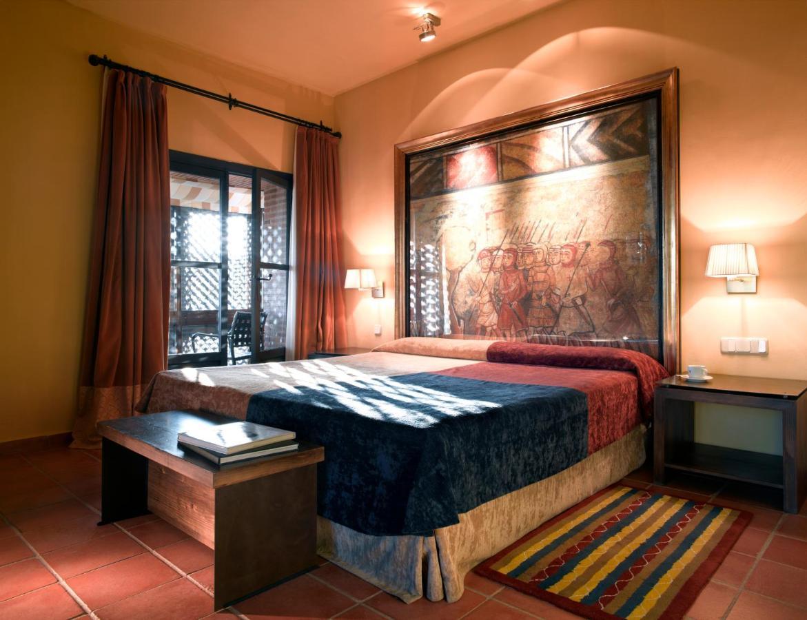 Parador De Трухильо Экстерьер фото