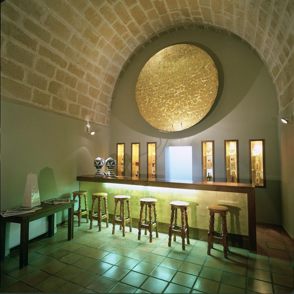 Parador De Трухильо Экстерьер фото