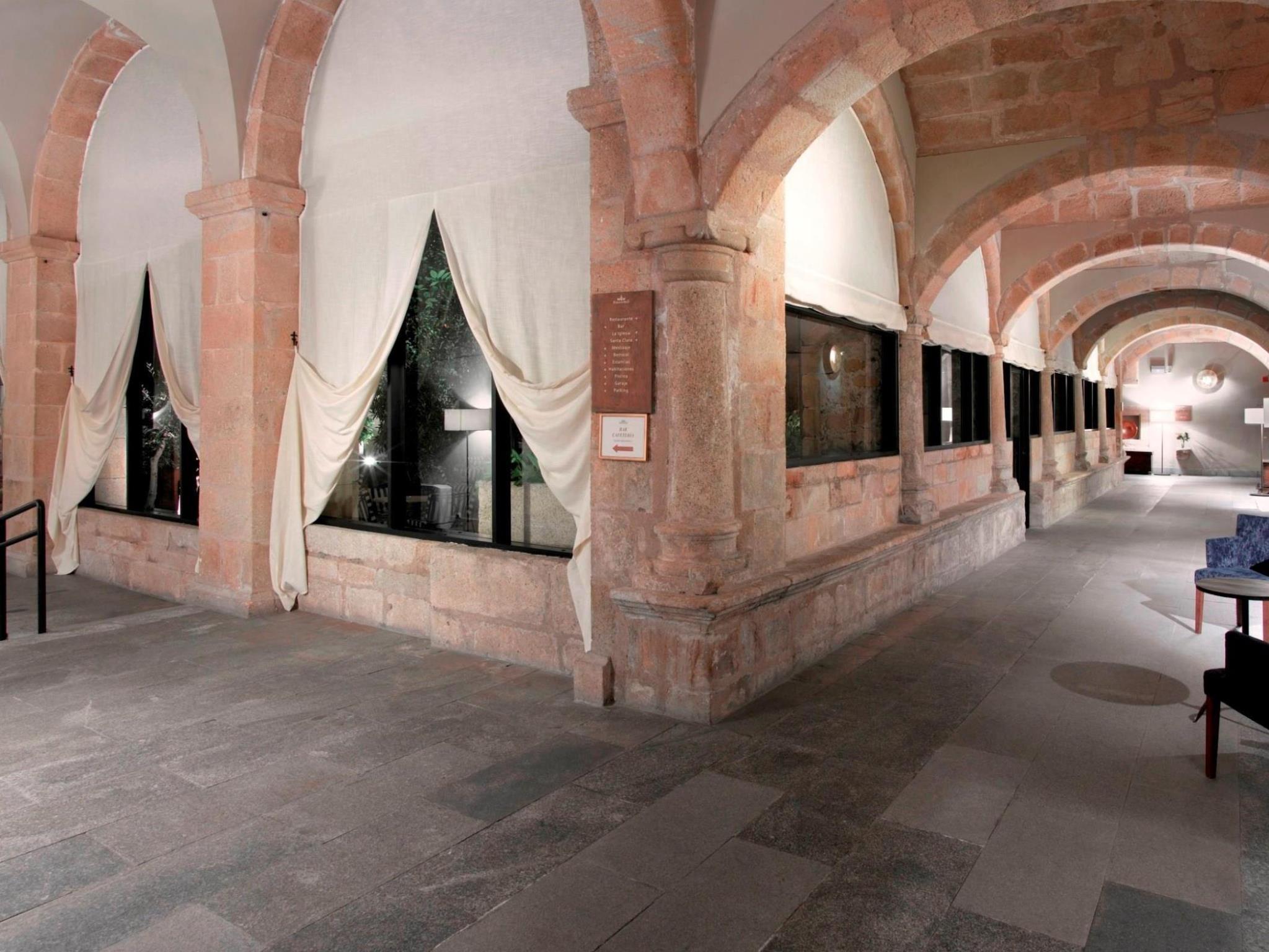 Parador De Трухильо Экстерьер фото