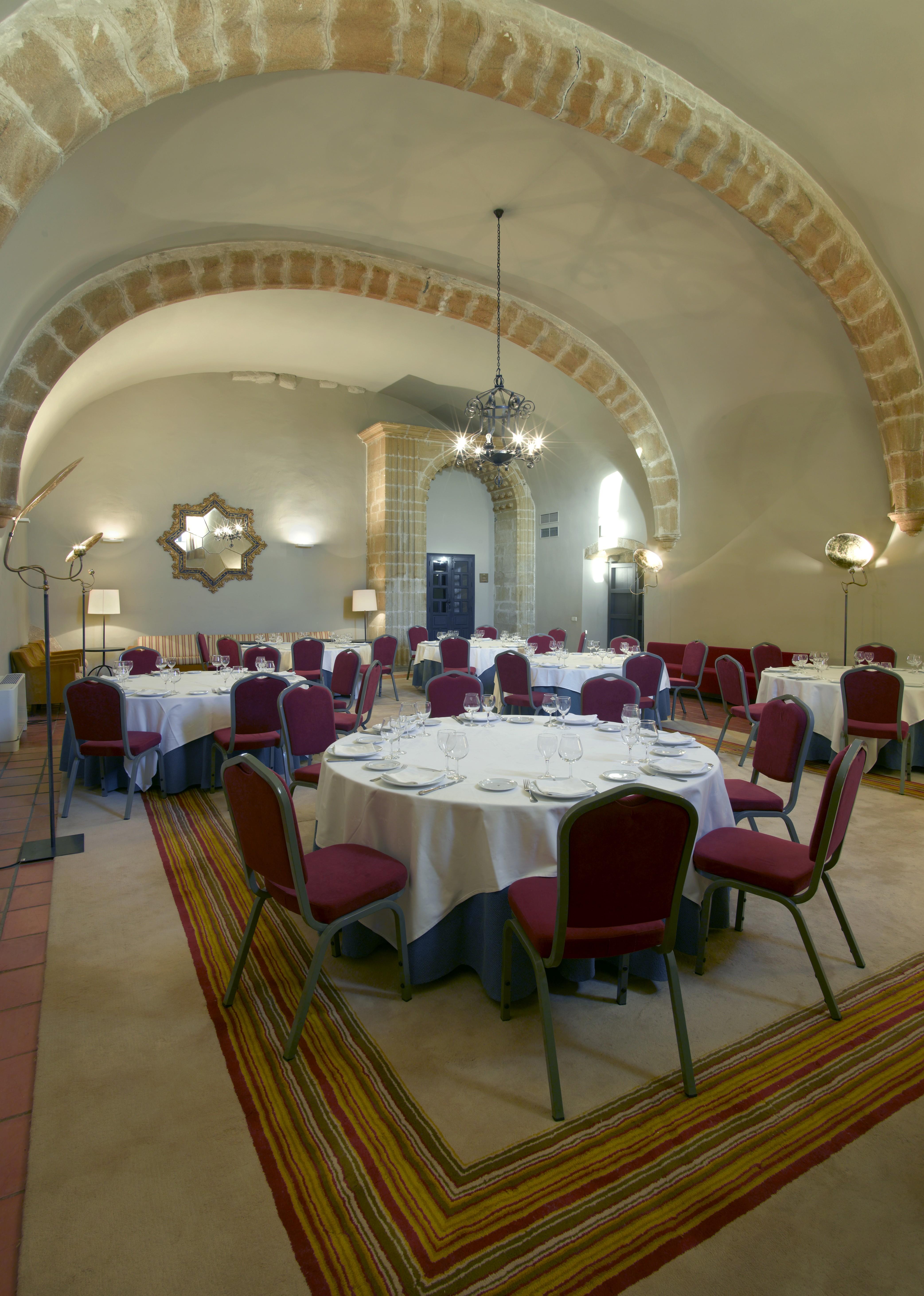 Parador De Трухильо Экстерьер фото