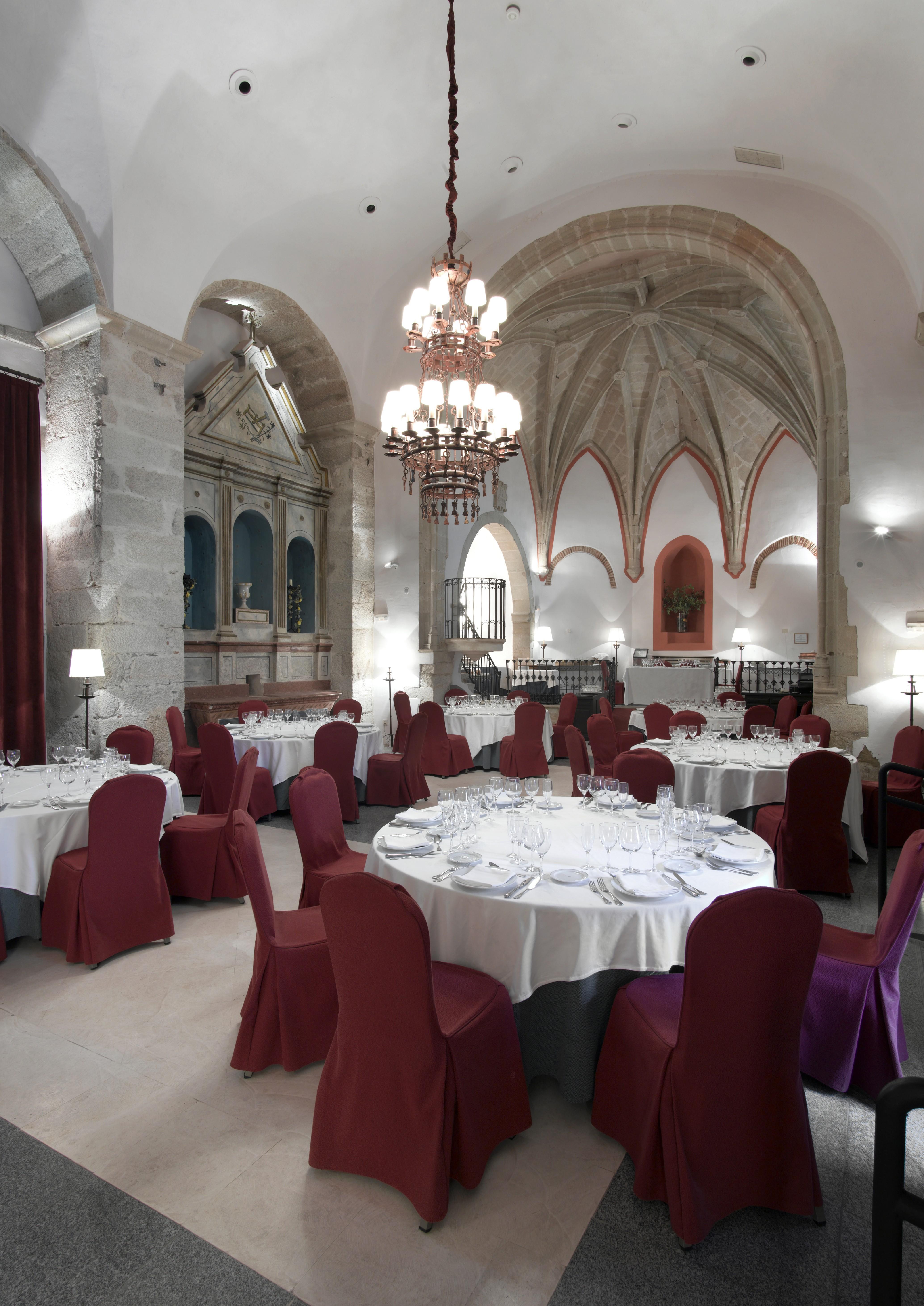 Parador De Трухильо Экстерьер фото